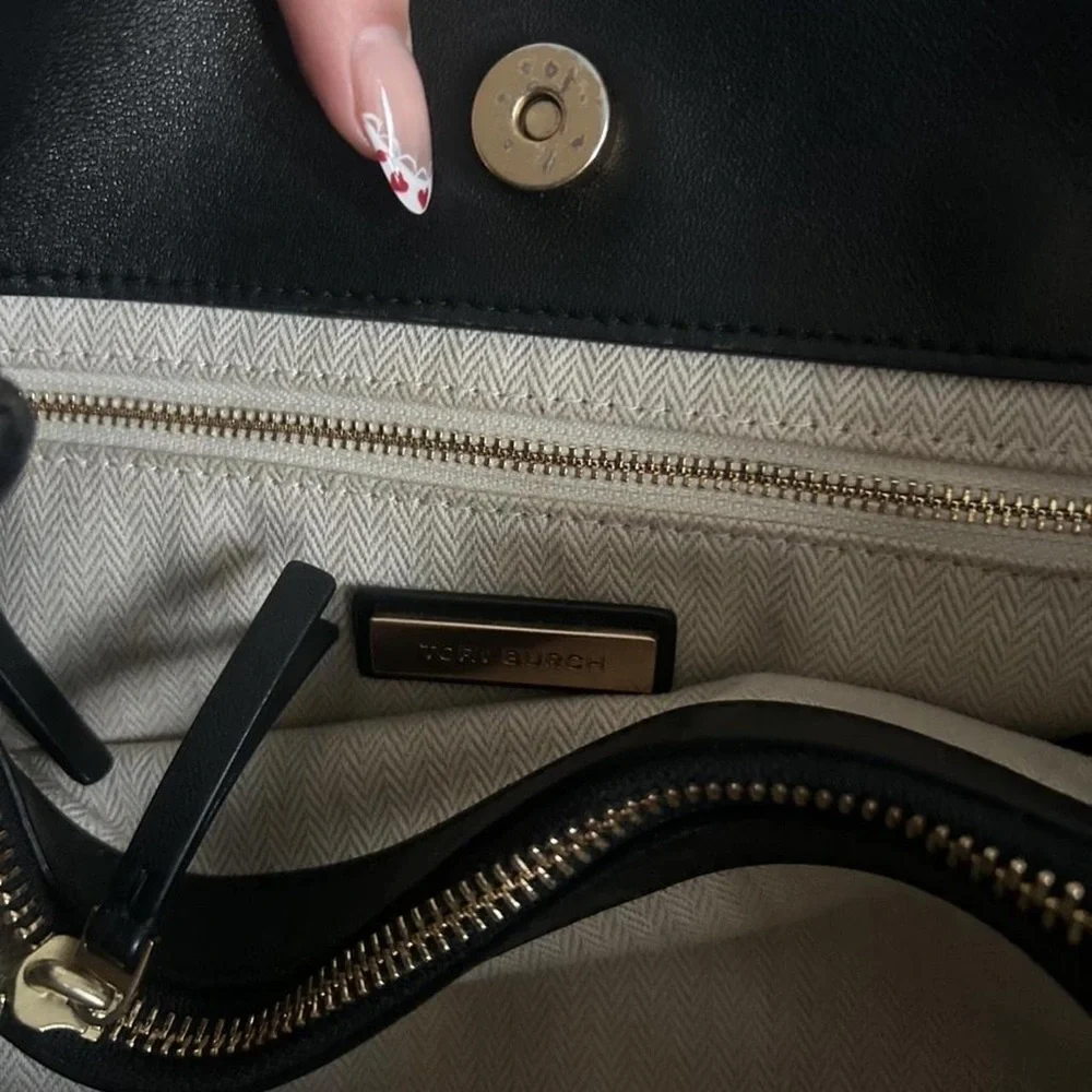 Tory Burch tory burch